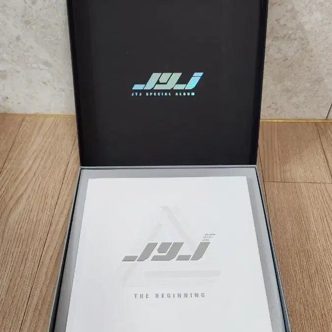 [BUNJANG] JYJ The Beginning Special Limited Edition Album / [상태 최상/풀구성] JYJ The Beginning 스페셜 한정반 앨범 (99,999장 한정판)