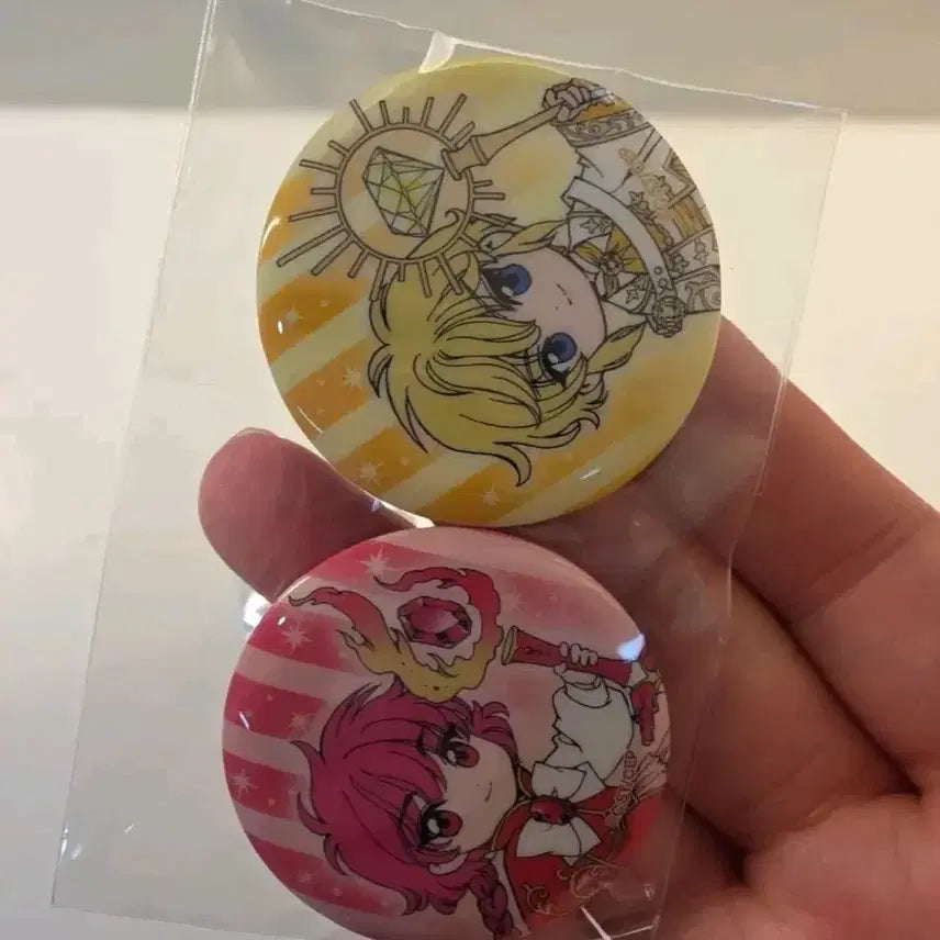 [BUNJANG] CLAMP Exhibition Hikaru Nokoru Set Can Badges / 클램프 전시 5만원 구매 특전 캔뱃지 히카루 노코루 세트