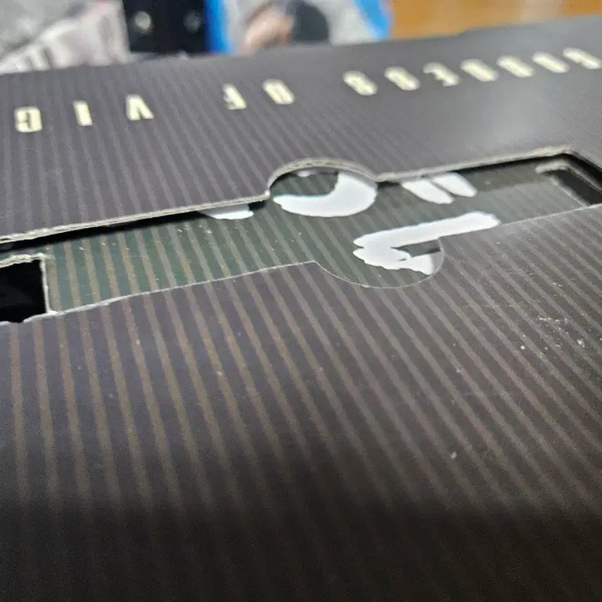 [BUNJANG] Nikke Hooded Record Player (Turntable) + LP Vinyl / 니케 레드후드 레코드 플레이어(턴테이블)+LP판 바이닐