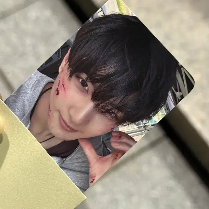 [BUNJANG] Enhypen Jungwon Bloody Paradise Photocard / 엔하이픈 양정원 정원 공방 블러디파라다이스 포카 양도