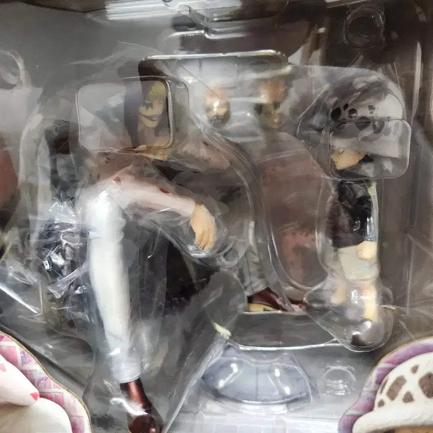 [BUNJANG] Pop! Pirates - Corazon &amp; Law Sealed Figure / pop코라손&amp;로우 미개봉 원피스피규어