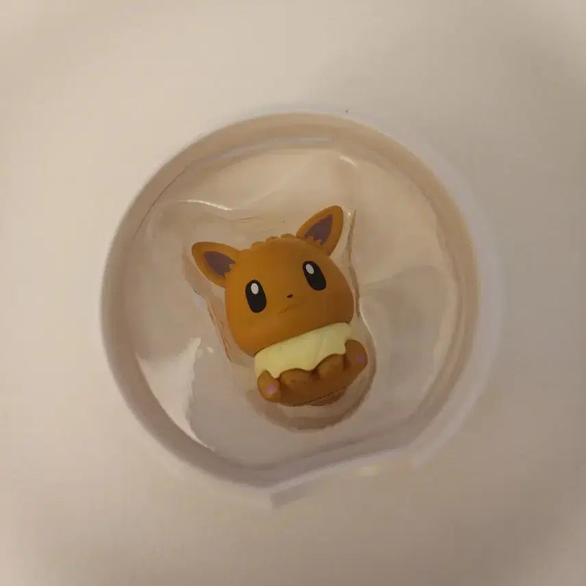 [BUNJANG] Pokemon Jamsil Starlight Paradise Palm Size Eevee Figure / 포켓몬 잠실 별빛낙원 팜사이즈 랜덤 피규어 이브이 판매해요.