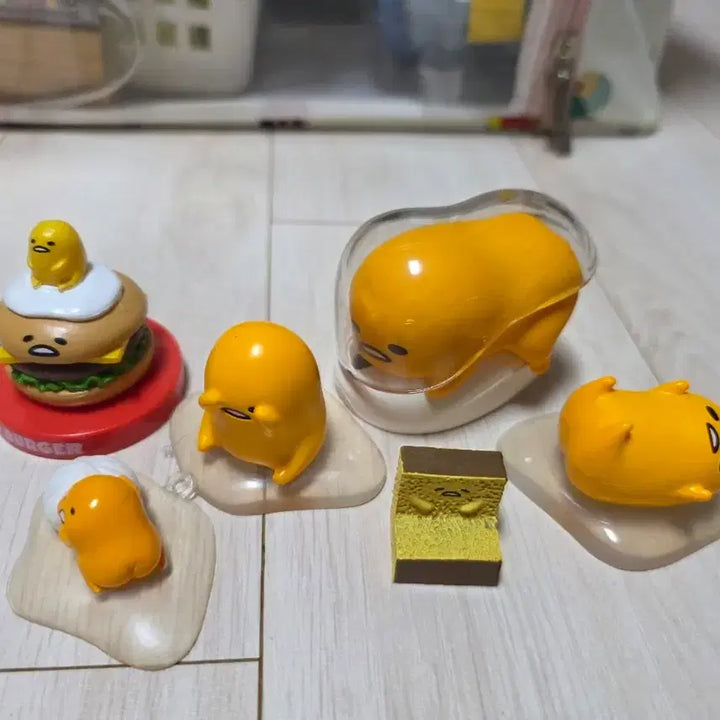 [BUNJANG] Gudetama Figure Set / 구데타마 피규어 세트