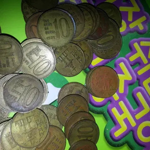 [BUNJANG] 1975 10 Won Coin Bundle (30 pcs) / 10원 동전 1975년 30개 중고