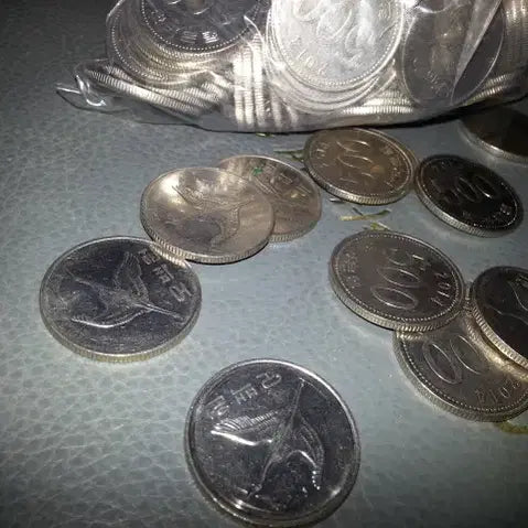 [BUNJANG] South Korean 500 Won Coins (2014) - 10 Pieces / 500원 동전 10개 2014년 중고