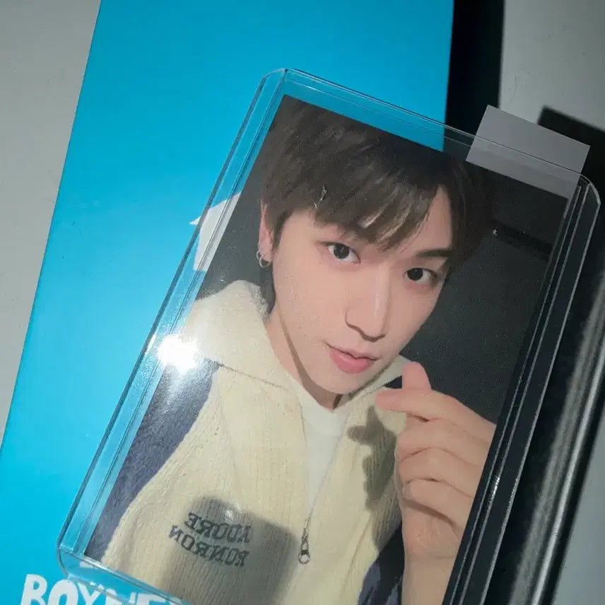 [BUNJANG] BOYNEXTDOOR 2nd Anniversary Necklace Rio Photocard / 보넥도 2주년 목걸이 리우