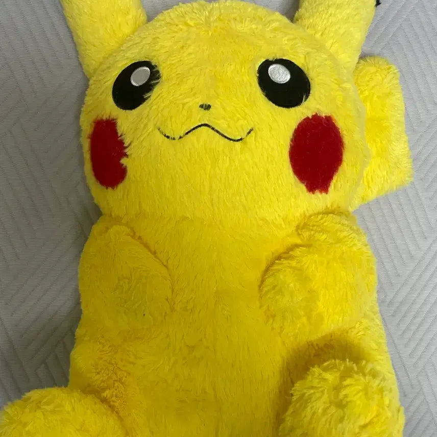 [BUNJANG] Pikachu Large Plush Doll (Fat Pikachu) / 피카츄 대형 인형 BIG 인형 고전 피카츄 뚱카츄