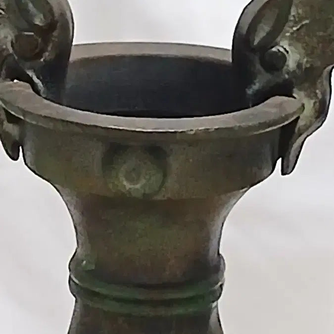 [BUNJANG] Chinese Bronze Wine Vessel with Dragon Head Motif / 중국 청동기