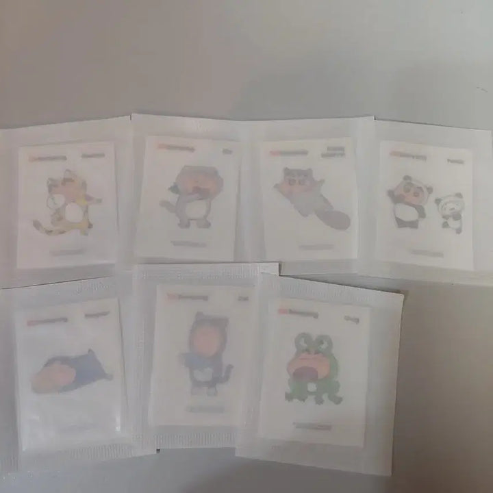 [BUNJANG] Samyang Crayon Shin-chan Matt sticker 16 Piece Bundle Set / 삼양 맹구 짱구 띠부씰 16개  일괄