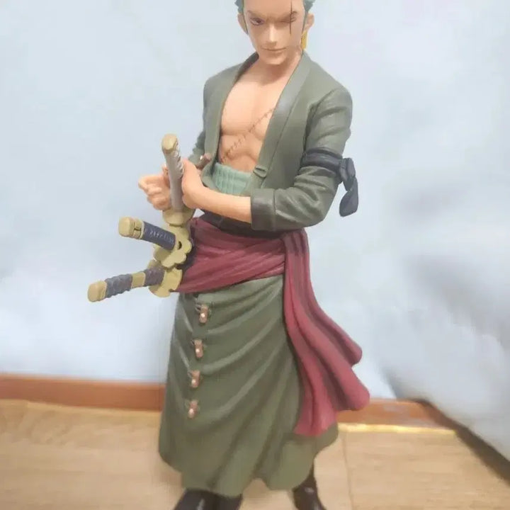 [BUNJANG] One Piece Zoro Figure / 원피스 조로 피규어