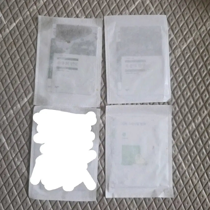 [BUNJANG] Minumsa Bread Bookmark Set: Wuthering Heights, Towards the Disappearance of the Forest / 미개봉) 민음사빵 책갈피 폭풍의 언덕, 숲의 소실점을 향해 등