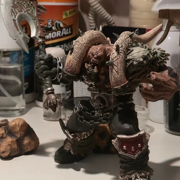 [BUNJANG] DC Direct World of Warcraft Garrosh Hellscream Figure / DC 다이랙트 월드 오브 워크래프트 가로쉬 피규어