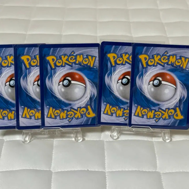 [BUNJANG] Pokemon 25th Anniversary Cards Bundle Set / [한판] 포켓몬 25주년 카드 (레시라무/가이오가/그란돈/칠색조/이벨타르)