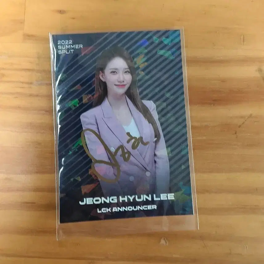 [BUNJANG] 2022 Summer Split LCK Announcer Lee Jeong-hyun Photocard / 2022 서머 스플릿 LCK 아나운서 이정현 포토카드