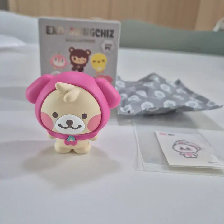 [BUNJANG] EXO Chanyeol Figure + Suho Sticker Bundle Set / 엑소 뭉치즈 열댕이(찬열) 피규어+코트니(수호)띠부실 일괄