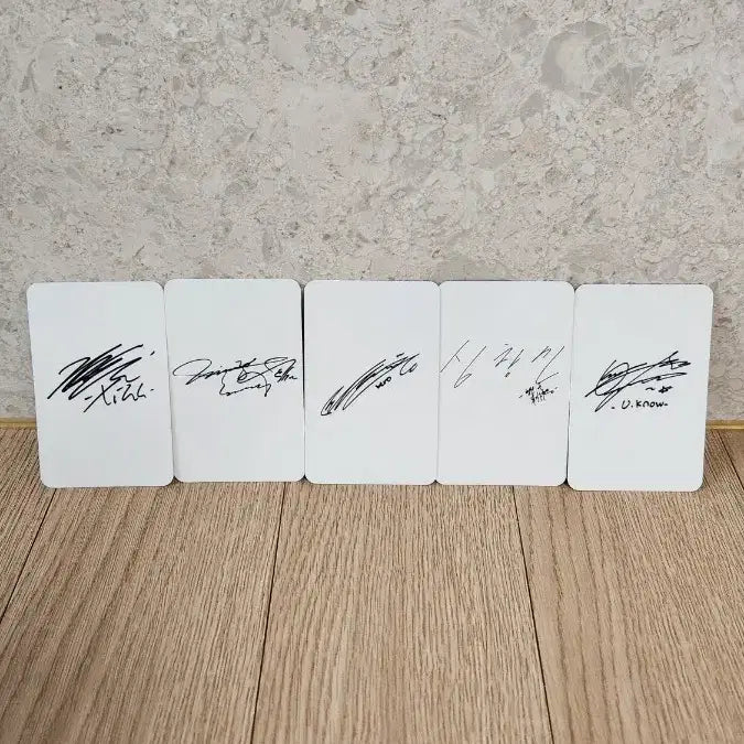 [BUNJANG] TVXQ! 5 Members Fan-made Photocard Set (Signed Back) / [팬메이드] 동방신기 5인 고화질 포토카드 5종 세트 (사인 뒷면)