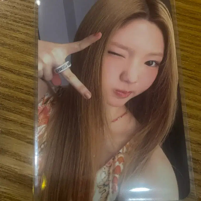 [BUNJANG] Tuide Seohee Photocard / 튜이드 서희 공방 포카 Tuide 서희 seohee