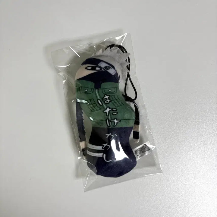 [BUNJANG] Naruto Hatake Kakashi Twisting Figures Plush Doll / 나루토 하타케 카카시 뒤틀린녀석들 인형 누이 이타치 사스케 피규어 아크릴 쿠지 통판