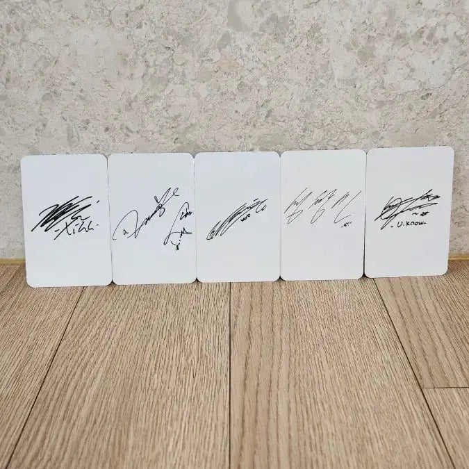 [BUNJANG] TVXQ! 5 Members Fan-made Photocard Set (Autograph Back) / [팬메이드] 동방신기 5인 고화질 포토카드 5종 세트 (사인 뒷면)