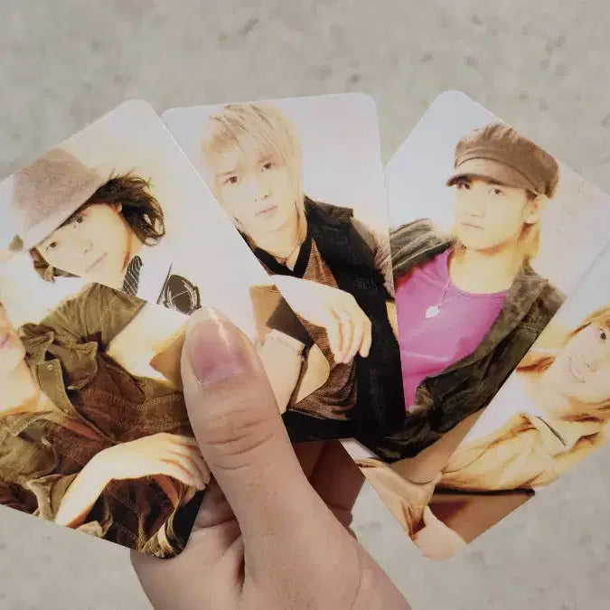 [BUNJANG] TVXQ! 5 Members Fan-made Photocard Set (Autograph Back) / [팬메이드] 동방신기 5인 고화질 포토카드 5종 세트 (사인 뒷면)