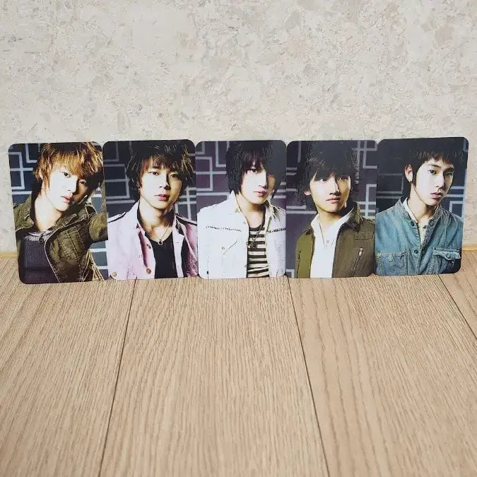 [BUNJANG] TVXQ! 5 Members Fanmade Photocard Set (Autographed Back) / [팬메이드] 동방신기 5인 고화질 포토카드 5종 세트 (사인 뒷면)