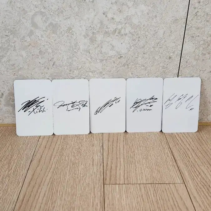[BUNJANG] TVXQ! 5 Members Fanmade Photocard Set (Autographed Back) / [팬메이드] 동방신기 5인 고화질 포토카드 5종 세트 (사인 뒷면)