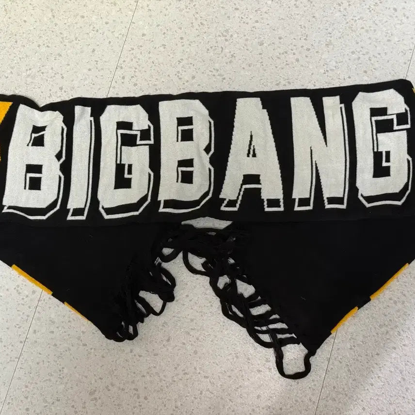 [BUNJANG] BIGBANG Muffler Towel / 빅뱅 머플러 응원타올