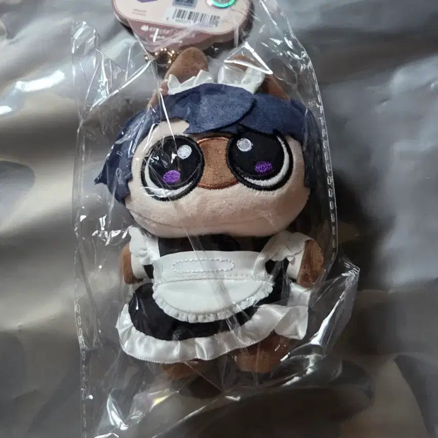 [BUNJANG] Unsolved Case Files Yu Shinwoo Keyring Plush Doll Cafe Collaboration / 미해결사건부 유신우 키링인형 카페 콜라보