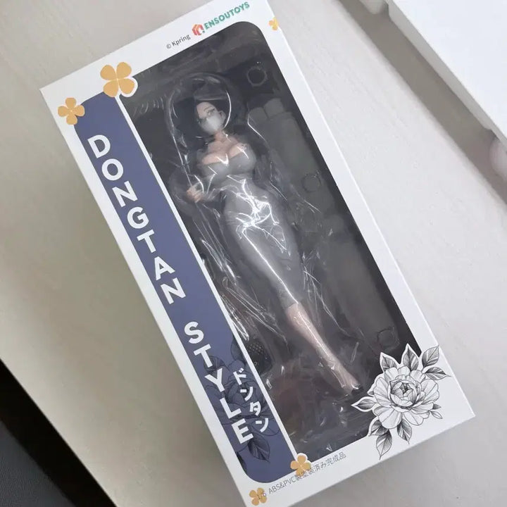 [BUNJANG] EnsoToys K-Pring Style Misilook Miso Princess Figure with Can Badge and Scroll Rod (Sealed) / 미개봉/캔뱃지 족자봉포함 ) 엔소토이즈 K pring 동탄 스타일 미시룩 미소녀 피규어