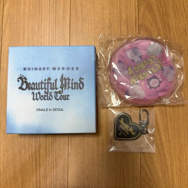[BUNJANG] Xdinary Heroes XHera Concert Finale Entrance Gift Hand Warmer Keyring / 엑스디너리히어로즈 엑디즈 뷰마콘 피날레 콘서트 막콘 입장기프트 손난로 키링