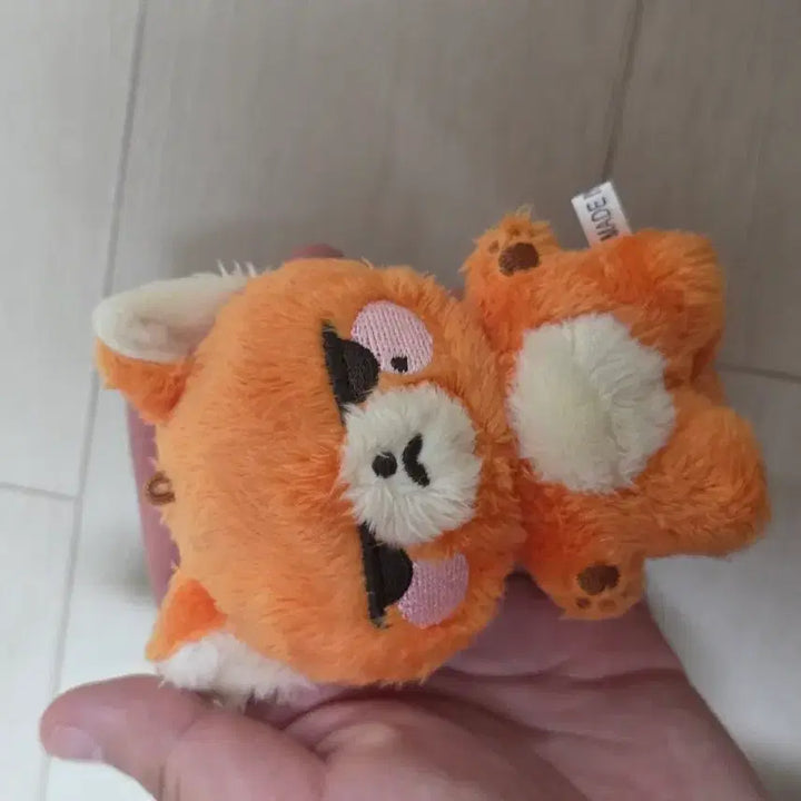 [BUNJANG] ATEEZ Wooyoung Fox Wooyoung Winkyo Bundle Set Dolls / 에이티즈 우영 인형 여우영 윙크요 일괄 판매해요