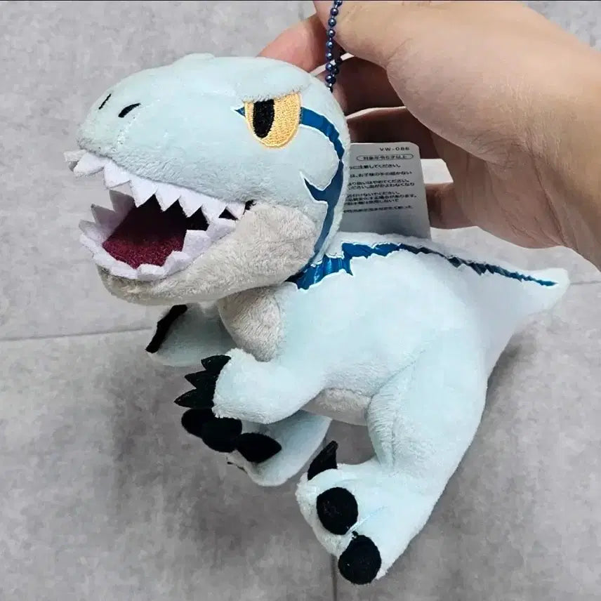 [BUNJANG] Universal Studios Japan Limited Jurassic World Blue Dinosaur Keychain / 유니버셜 스튜디오 재팬 한정 쥬라기월드 블루 공룡 키링