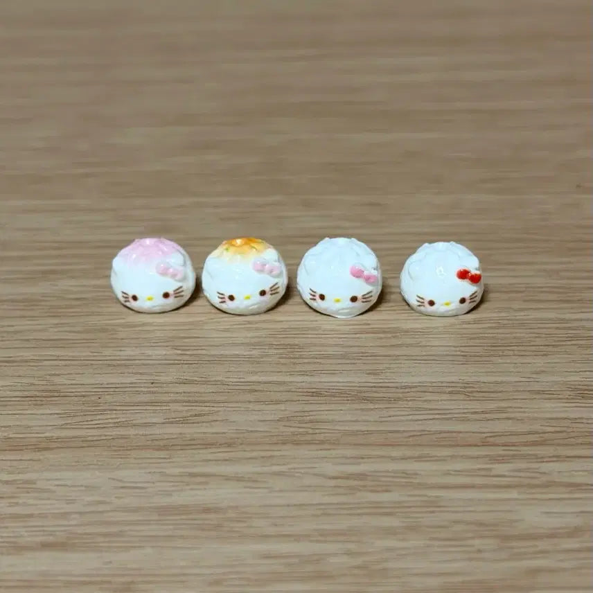 [BUNJANG] Miniature Kitty Dumplings (Set of 4) / 미니어쳐 키티 만두 4개
