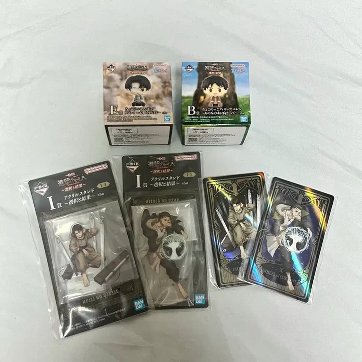 [BUNJANG] Attack on Titan Eren &amp; Levi Set Chocokko Acrylic Card Bundle / (현물/일괄)진격의거인 에렌,리바이 세트 선택과 결과 초코노코,아크릴,카드