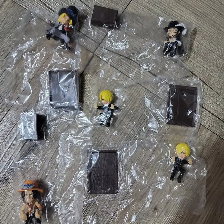 [BUNJANG] One Piece 5-Figure Set / 원피스 피규어 5종 세트(미니사이즈)