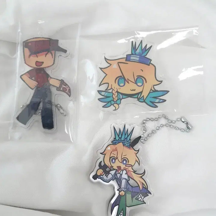 [BUNJANG] Forsaken Keychain, Badge / 원가이하 포세이큰 키링, 뱃지 판매