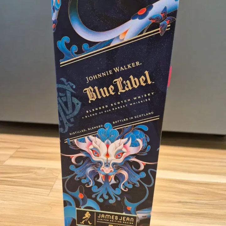 [BUNJANG] Johnnie Walker Blue Label James Jean Limited Edition 1L / 조니워커 블루라벨 제임스장 리미티드 에디션 1L