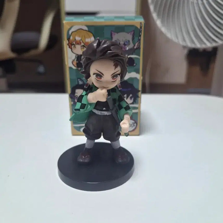 [BUNJANG] Demon Slayer Tanjiro Figure / 귀멸의 칼날 탄지로 피규어