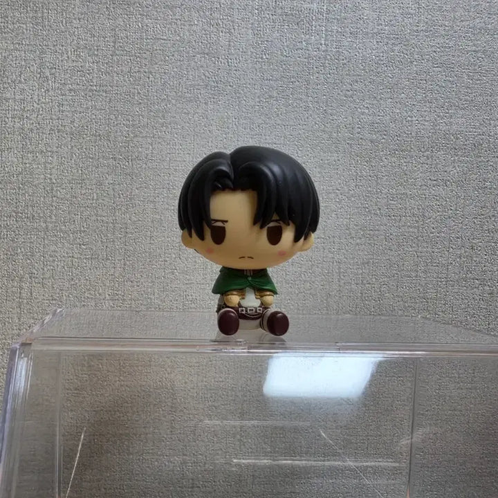 [BUNJANG] Attack on Titan Levi Chokonokko Figure / 진격의거인 ~벽밖의세계 리바이 초코노코 피규어