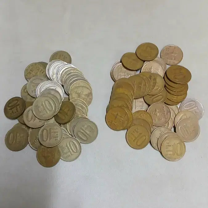 [BUNJANG] 1970 Korean 10 Won Copper &amp; Brass Coin Bundle Set / 옛날돈 1970년 10주 적동. 황동 100개일괄