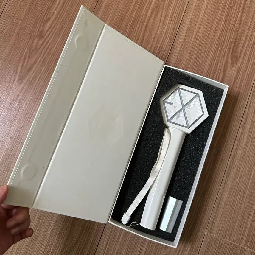 [BUNJANG] EXO Second Generation Lightstick / 엑소 응원봉 2대