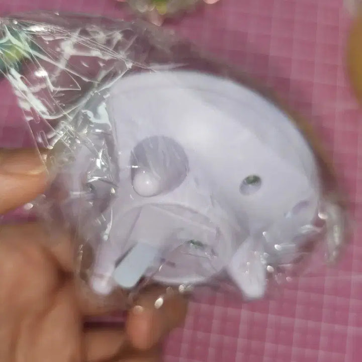 [BUNJANG] Purple UFO Light Gacha Keyring / 보라색 ufo 라이트 가챠 키링