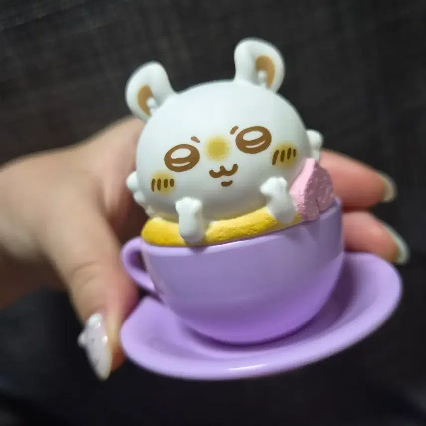 [BUNJANG] Momo Hanga Figure / 모몽가 피규어