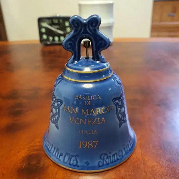 [BUNJANG] Vintage Bing &amp; Grøndahl Danish Porcelain Bell / 빈티지 덴마크 빙앤그뢴달 도자기벨