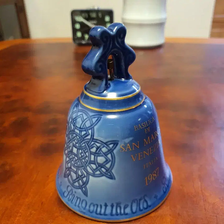 [BUNJANG] Vintage Bing &amp; Grøndahl Danish Porcelain Bell / 빈티지 덴마크 빙앤그뢴달 도자기벨