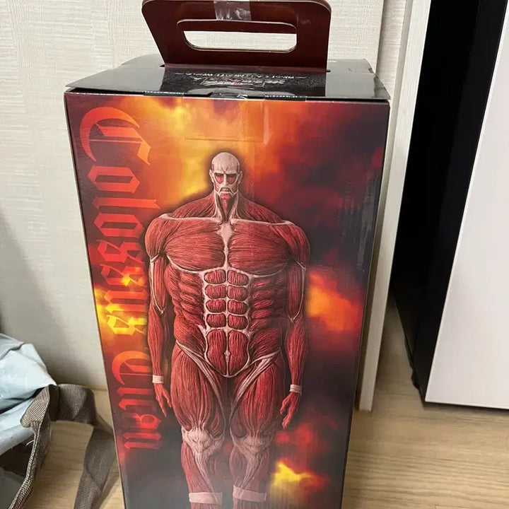 [BUNJANG] Attack on Titan Colossal Titan Last One Prize (Sealed) / 택포32) 진격의거인 초대형거인 라스트원(미개봉)