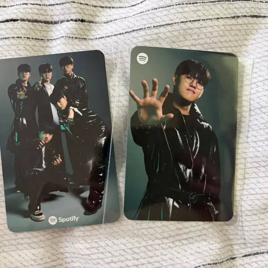 [BUNJANG] T1 Spotify Photocard Bundle (Group + Owner Player) / 티원 스포티파이 포카(단체+오너선수)