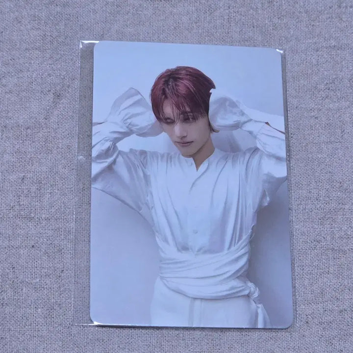 [BUNJANG] ATEEZ Aniteezpop-up Aniteezpop-up Rolling Ball Game Photocard Wooyoung / 에이티즈 애니티즈팝업  공굴리기 게임 포카