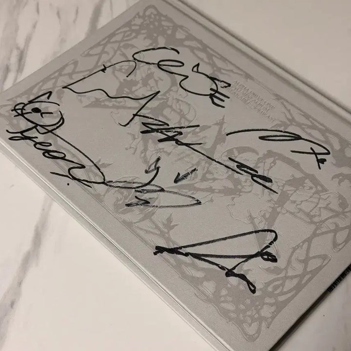 [BUNJANG] Alphadriveone Mini 2nd Album Autographed / 알파드라이브원 미니2집 친필사인앨범