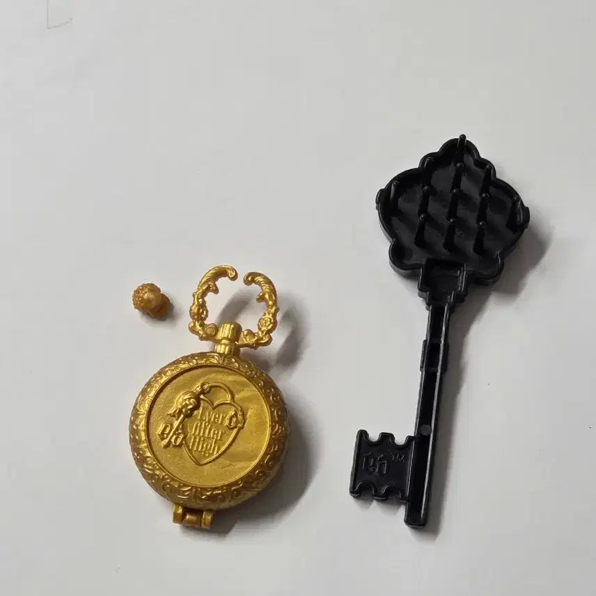[BUNJANG] Ever After High Lizzie Hearts Prop / 에버에프터하이 리지하트 소품